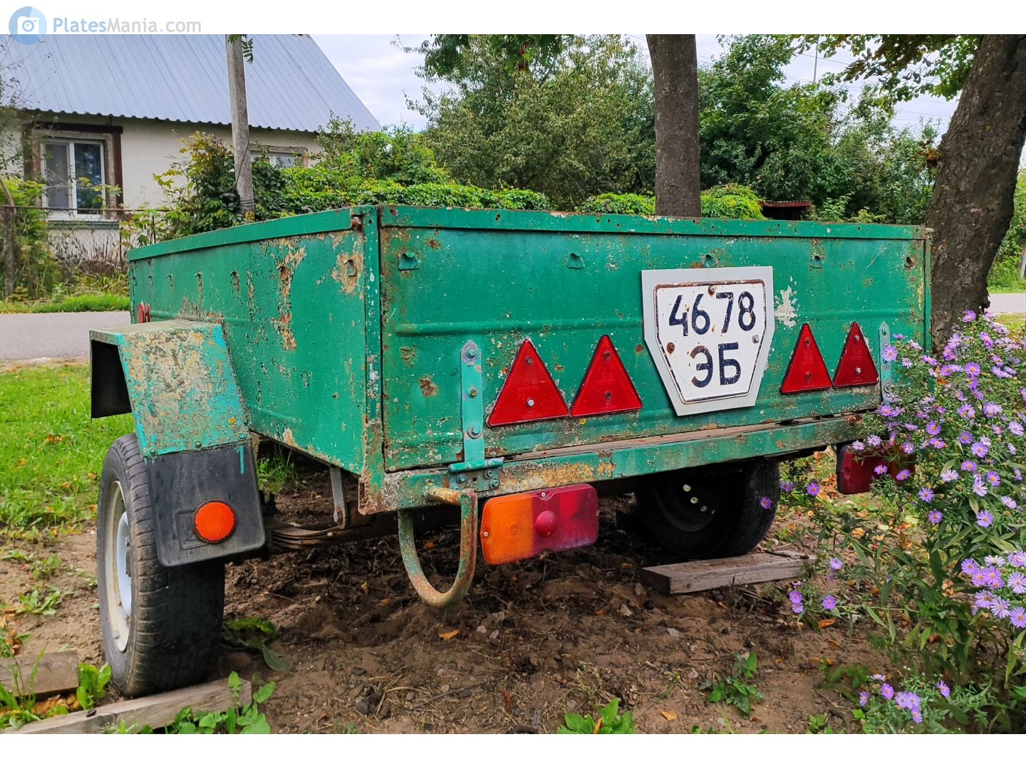 4678 ЭБ, Bober Trailers Бобёр/8251 