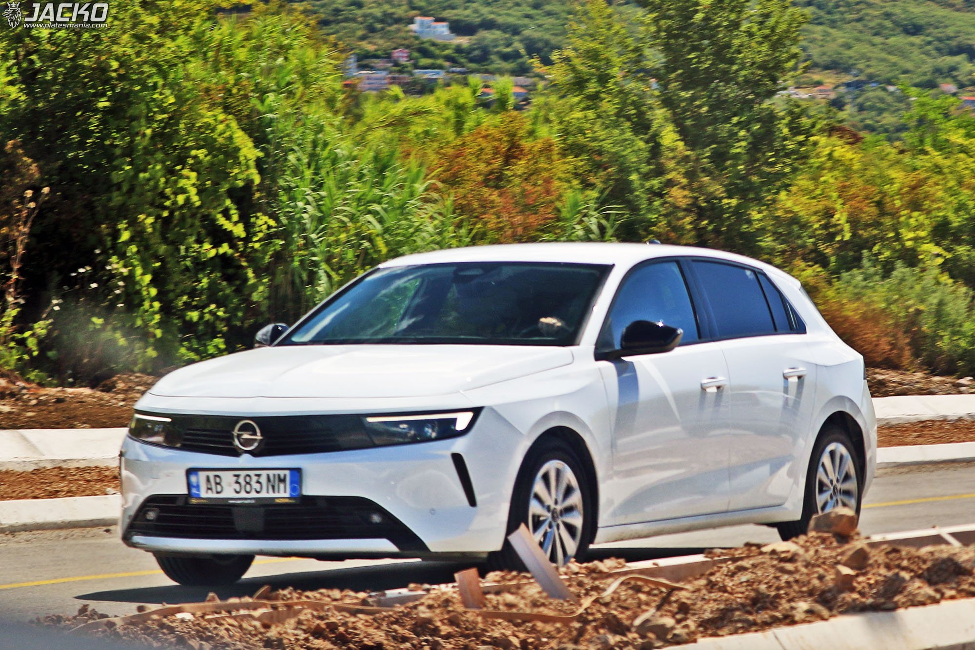 AB 383 NM, Opel Astra 6th gen Hatch (L; C02), 2021–