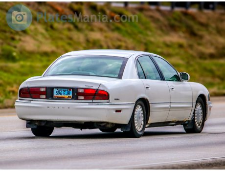 596 EJR, Buick Park Avenue