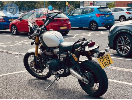 CF19 UUZ, Triumph Motorcycles Scrambler