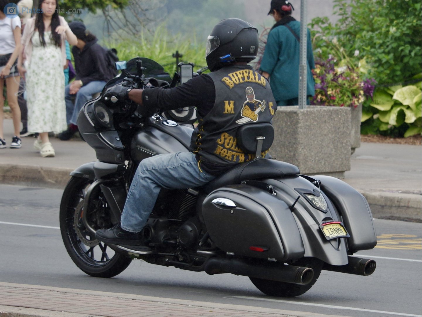 IRNMN, Kawasaki Vulcan 1700 Classic/Nomad/Vaquero, 2009–