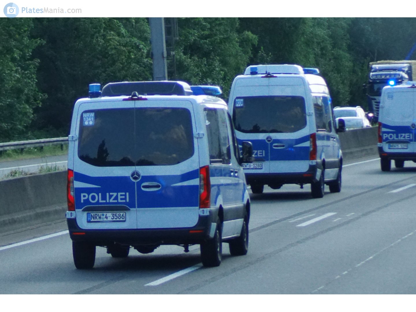 NRW 4-3586, Mercedes-Benz Sprinter 3rd gen (W907), 2018–