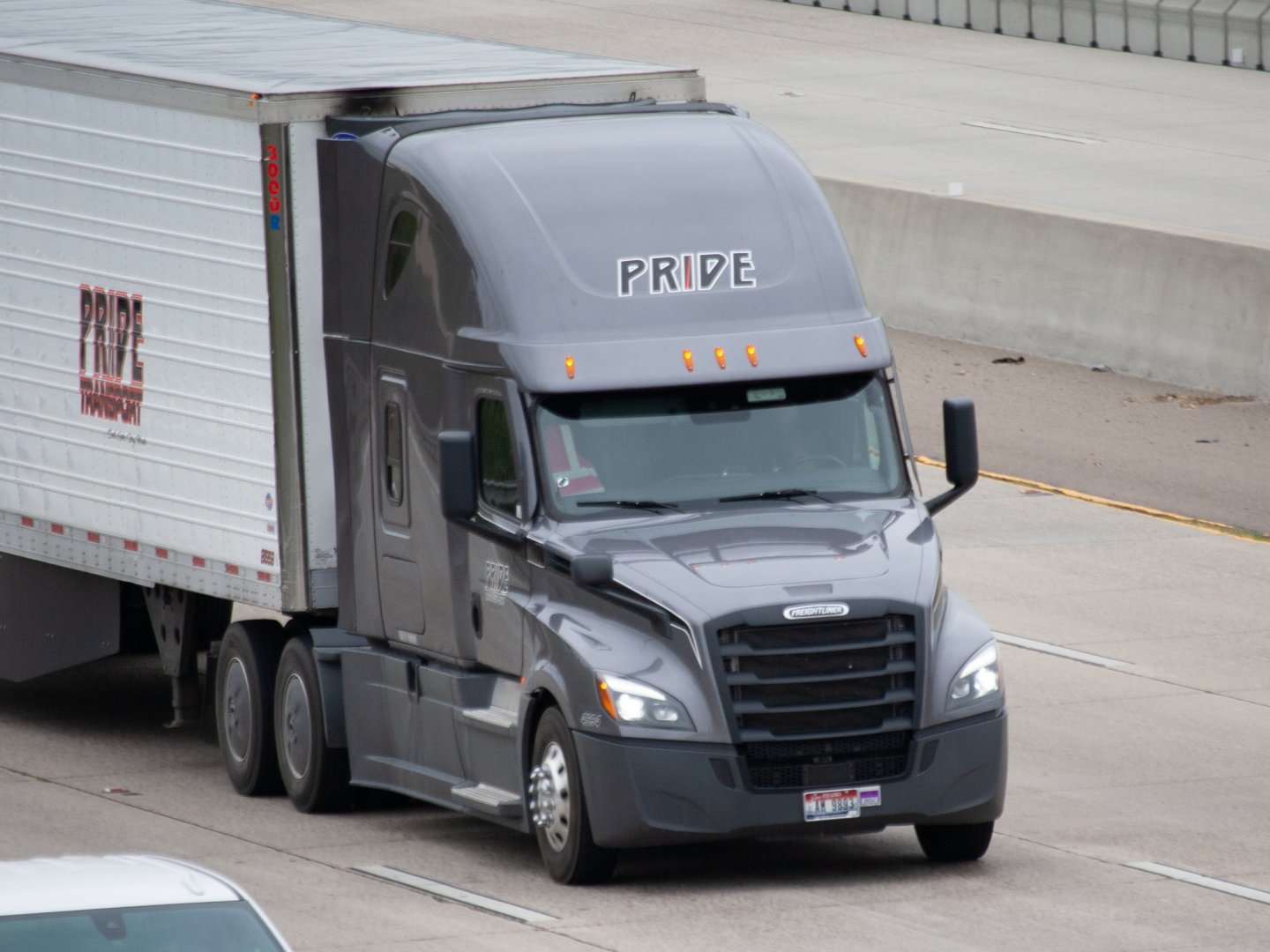 AM 9893, Freightliner Cascadia 3rd/4th gen New Cascadia (2017–)