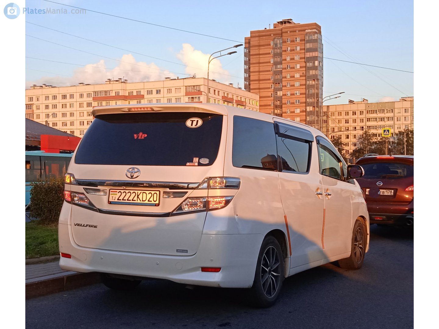 2222KD20, Toyota Vellfire 1st gen (AH20), 2008–2015