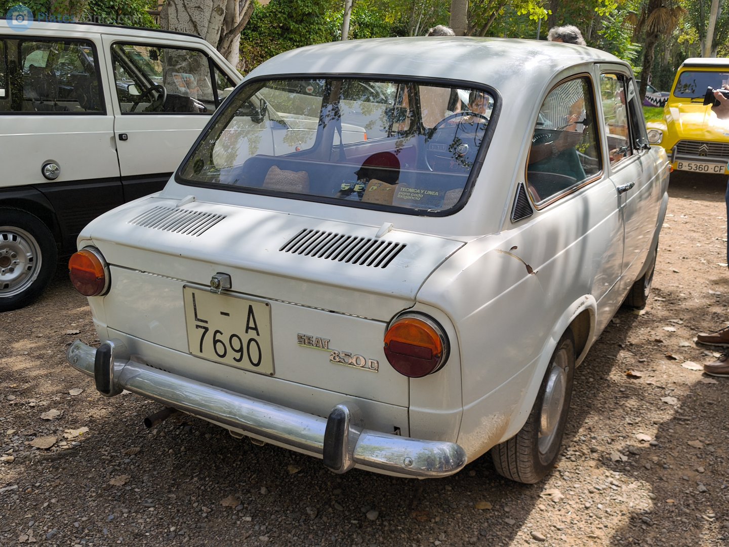 L 7690 A, SEAT 850 Berlina, 2 door (EA/ED), 1966-1974