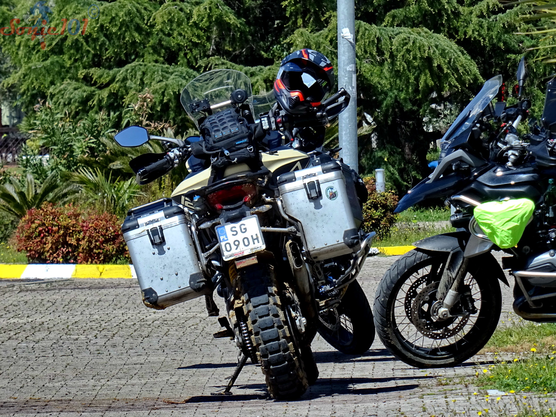 SG 090H, Ducati Multistrada 