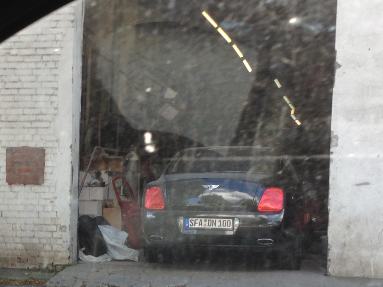 SFA DN 100, Bentley Continental 4th gen Flying Spur, 2005–2013