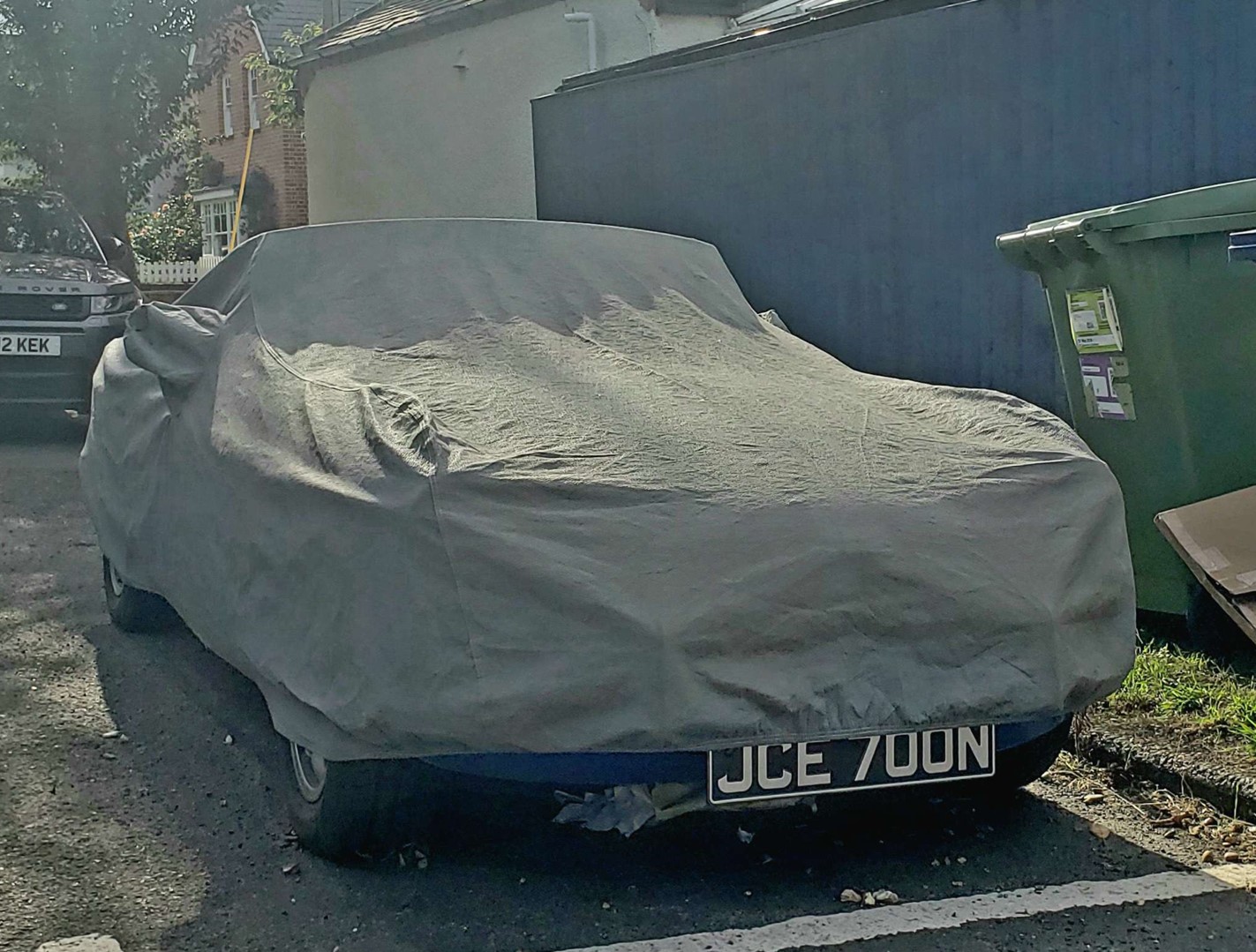 JCE700N, MG B 1st gen Roadster, 1962–1980