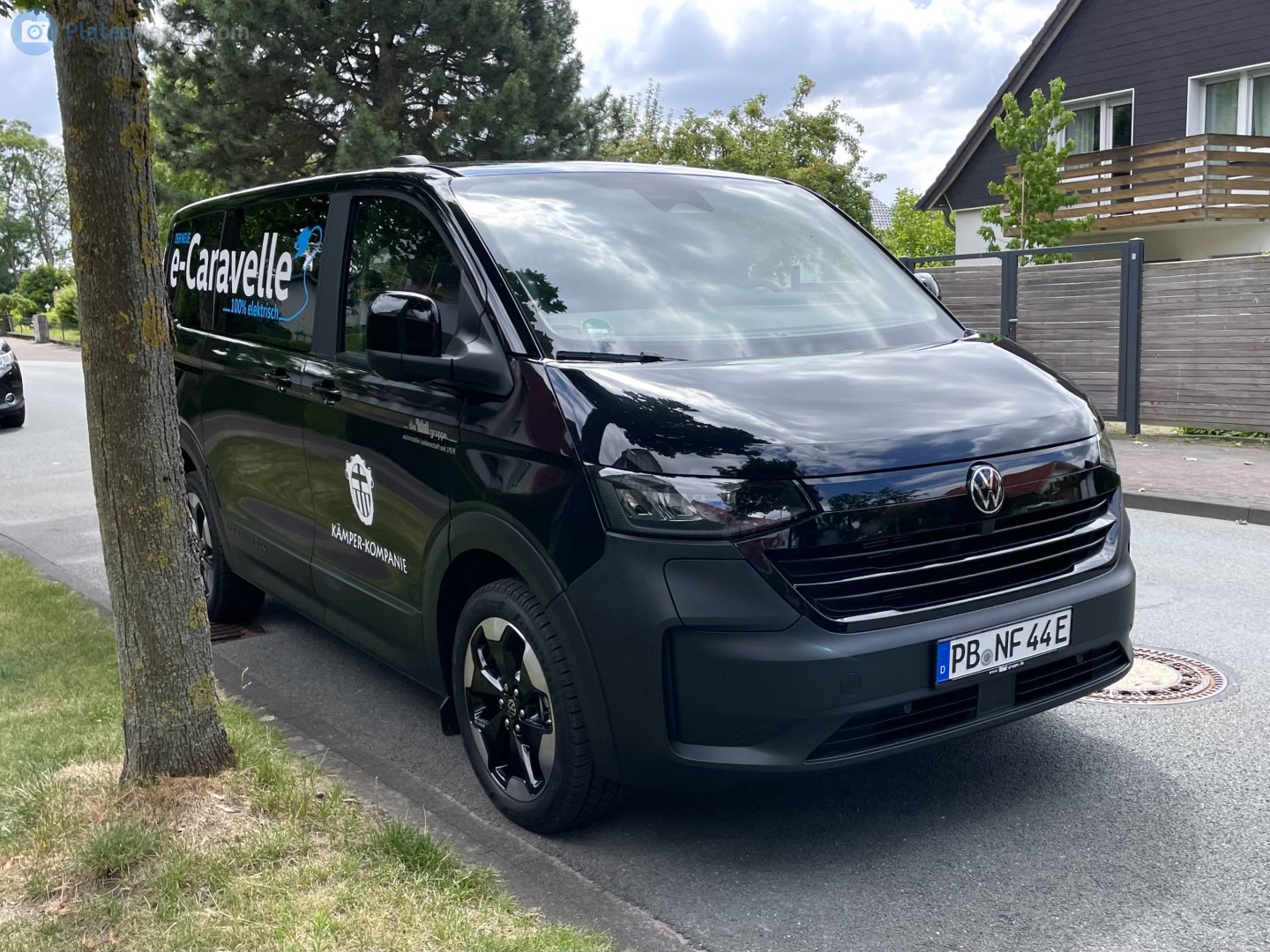 PB NF 44 E, Volkswagen Caravelle e-Caravelle T7, 2024–