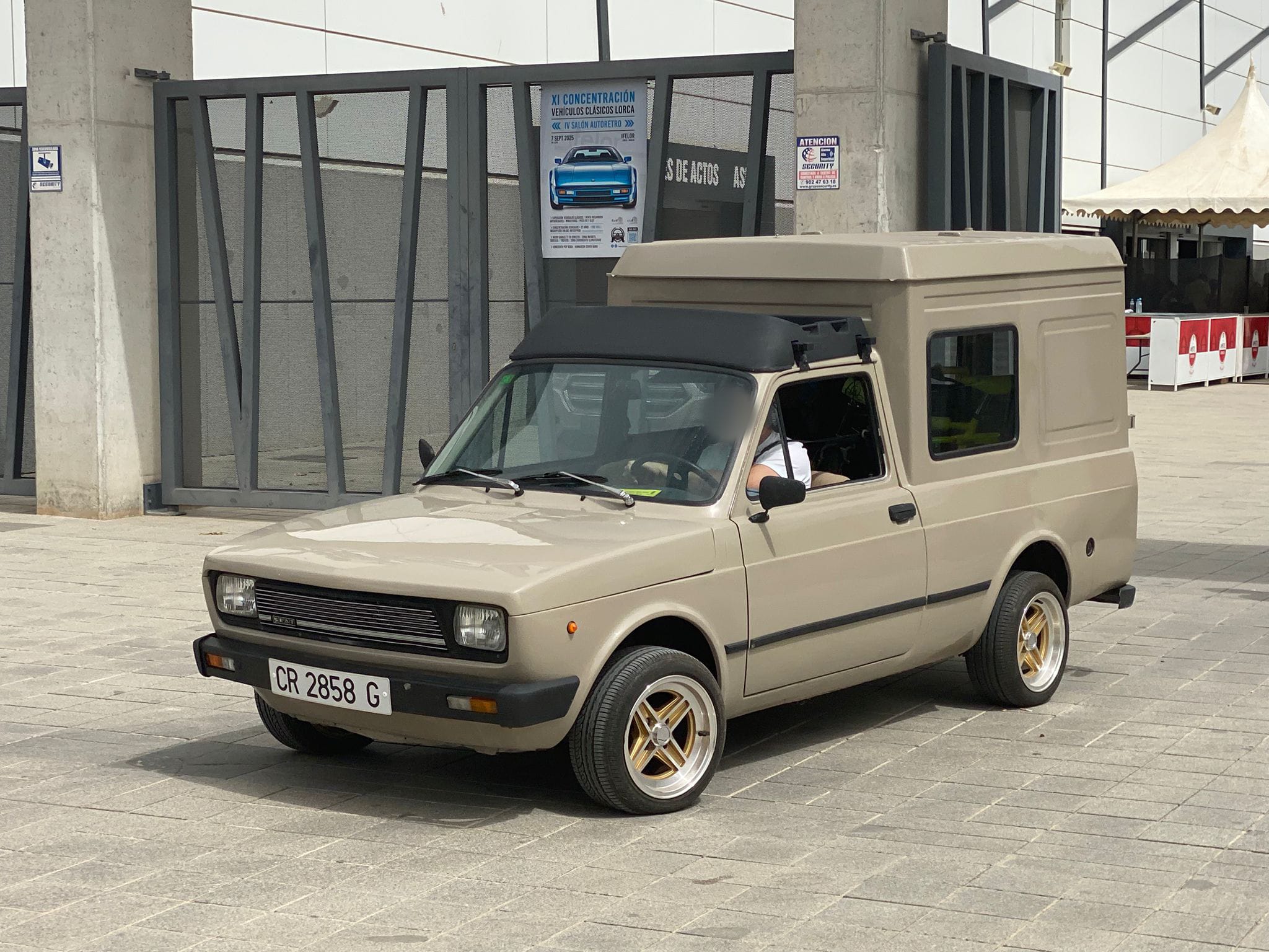 CR 2858 G, Emelba 127 Poker 