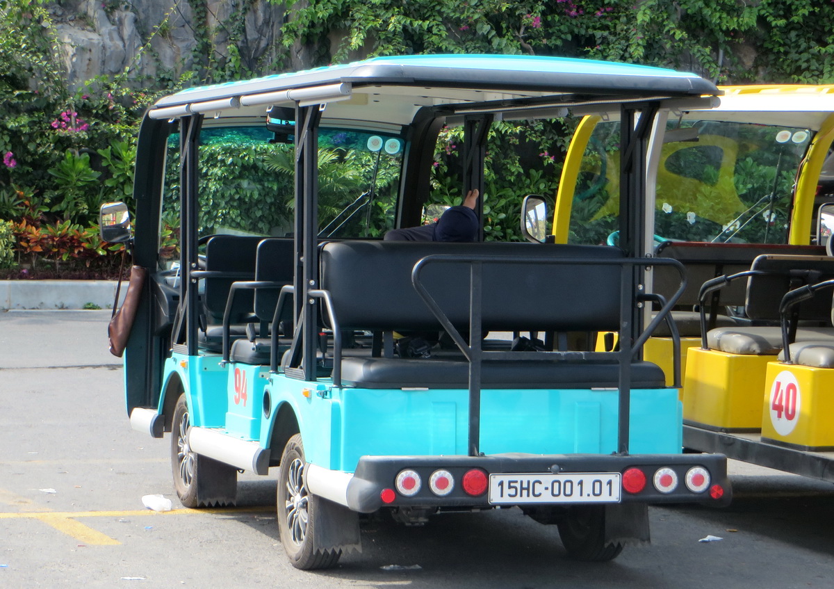 15HC-001.01, LVTong Shuttle Bus 
