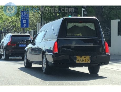 京A·96812, Cadillac DTS