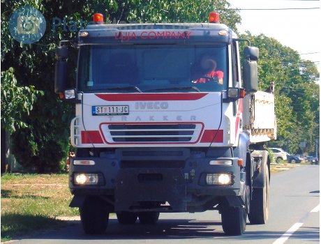 ST 111-JC, Iveco Trakker