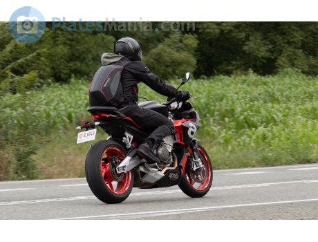 R 3048, Aprilia Tuono