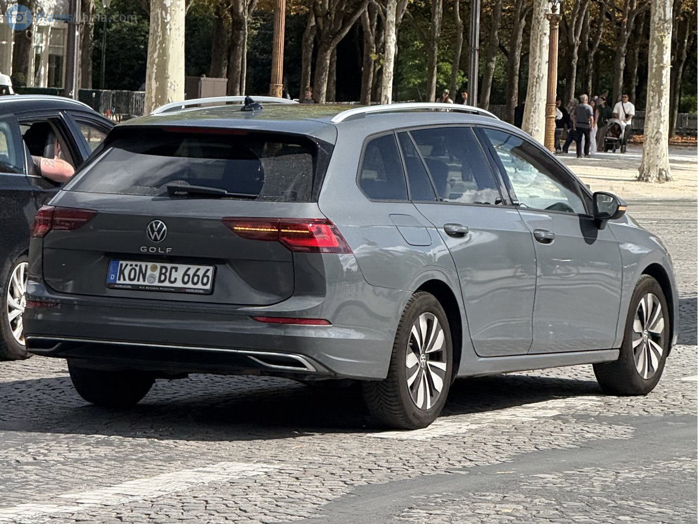 KÖN BC 666, Volkswagen Golf 8th gen Variant (CD1), 2020–