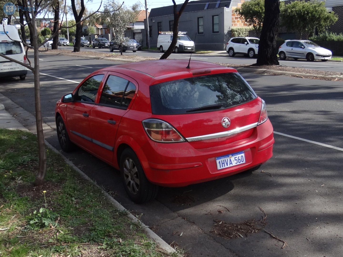 1HVA-560, Holden Astra 5th gen 5-door Hatch (AH), 2004–2009
