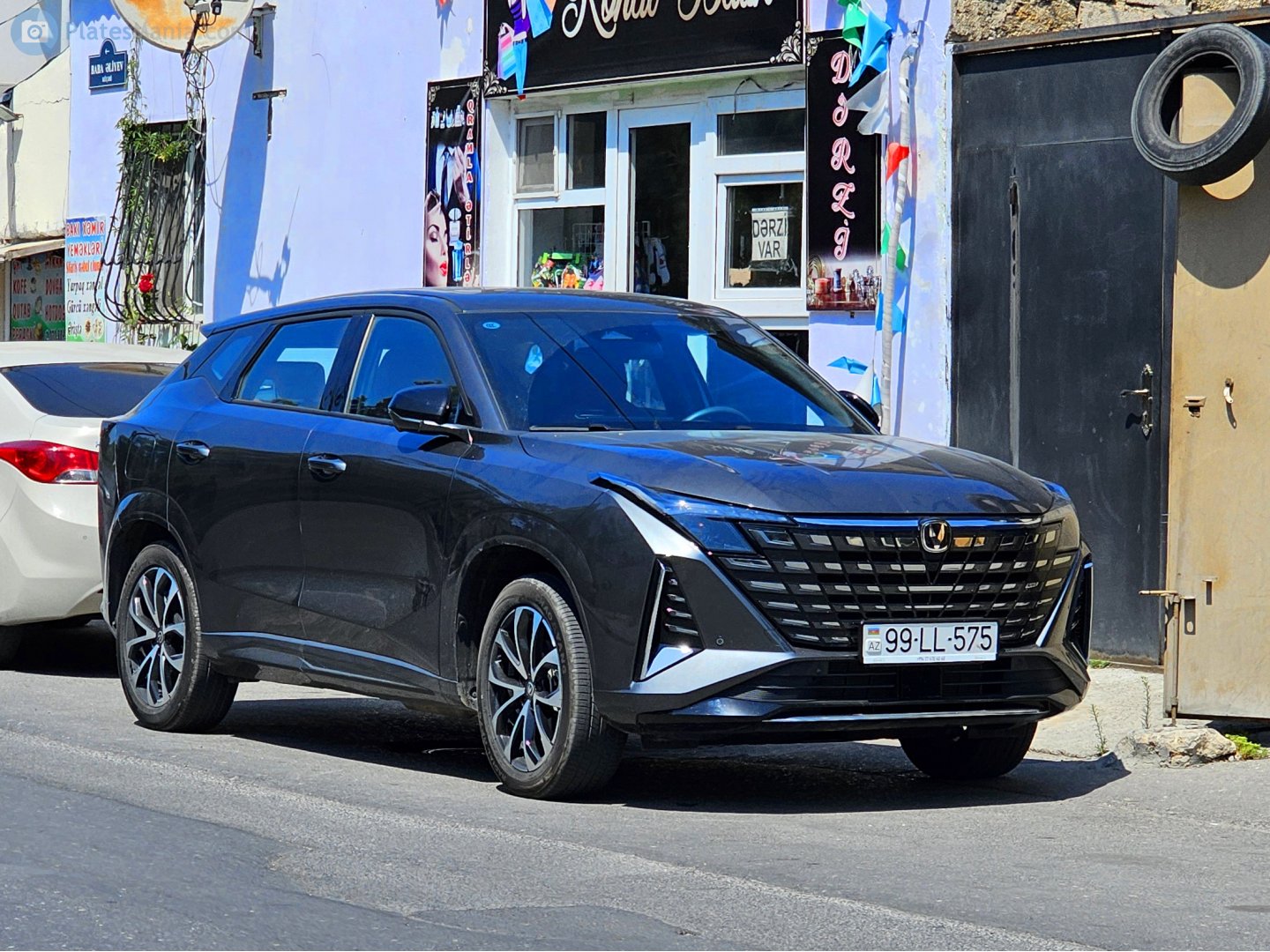 99 LL 575, Changan (Chana) UNI-Z 