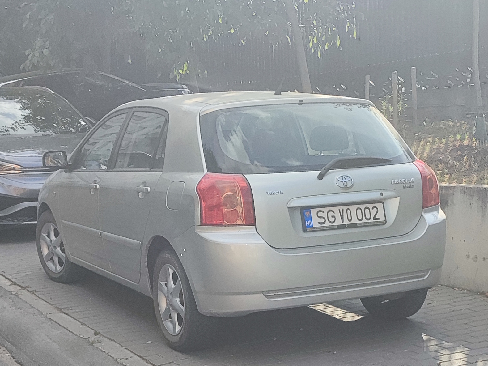 SG VO 002, Toyota Corolla 9th gen (RunX) 5-door Hatch (E120), 2001–2007