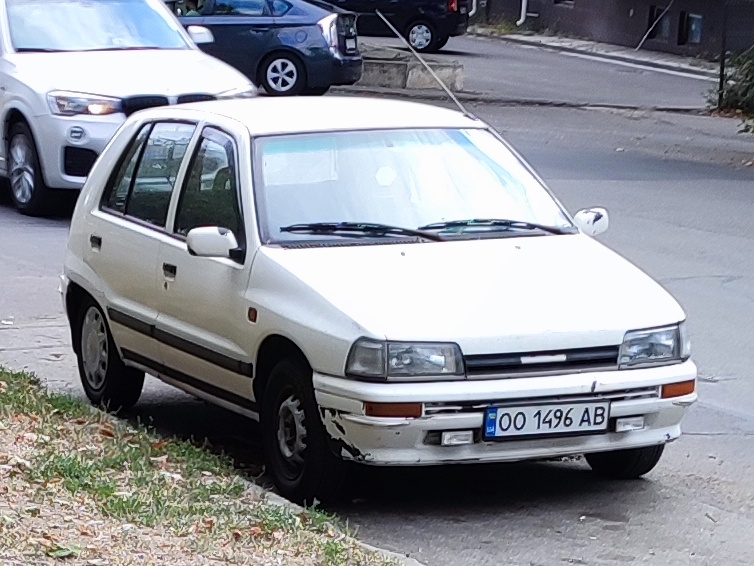 OO 1496 AB, Daihatsu Charade 3rd gen 5-door Hatch (G100), 1987–1994