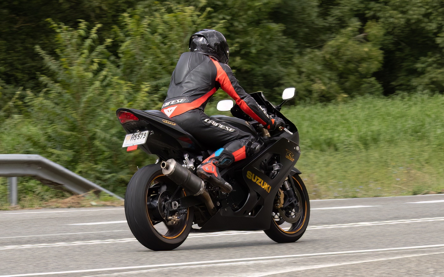 H 5579, Suzuki GSX-R Series 7th gen R600/750, 2004–2005