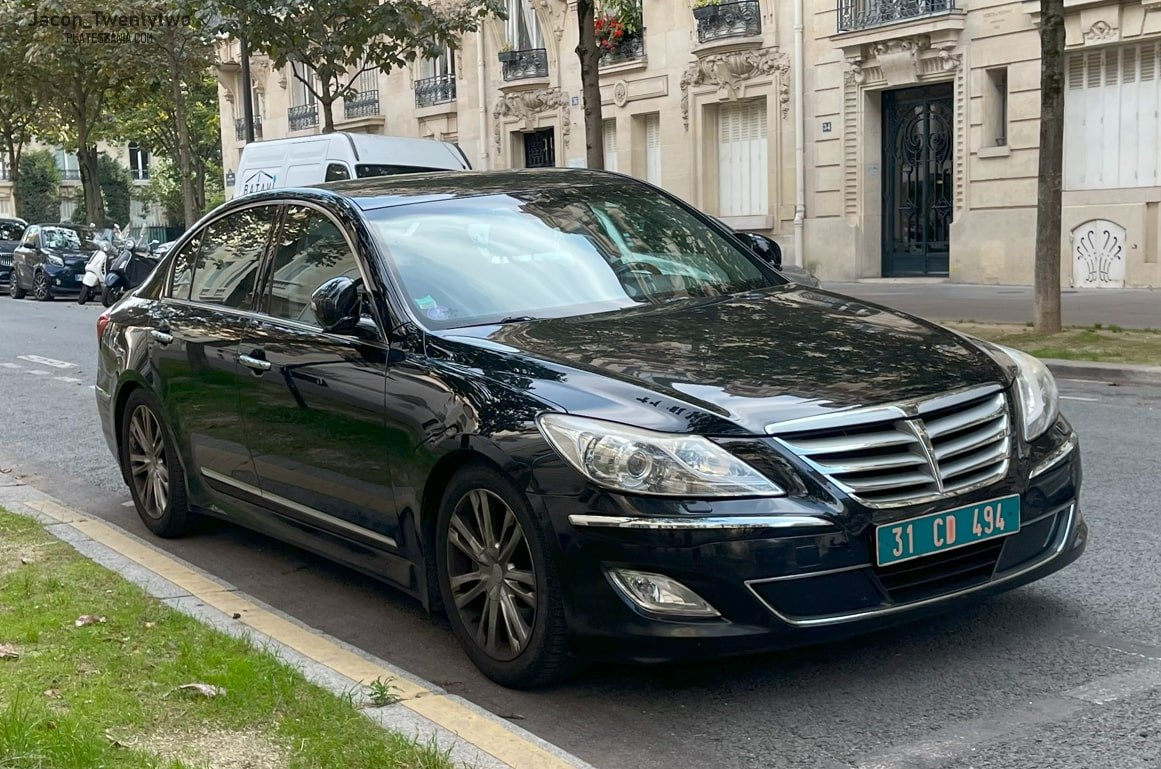 31 CD 494, Hyundai Genesis 1st gen (BH), 2008–2013