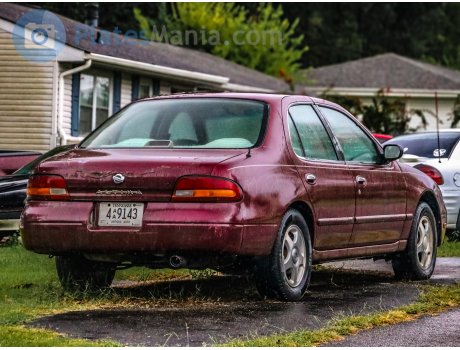 4 AA 9143, Nissan Altima