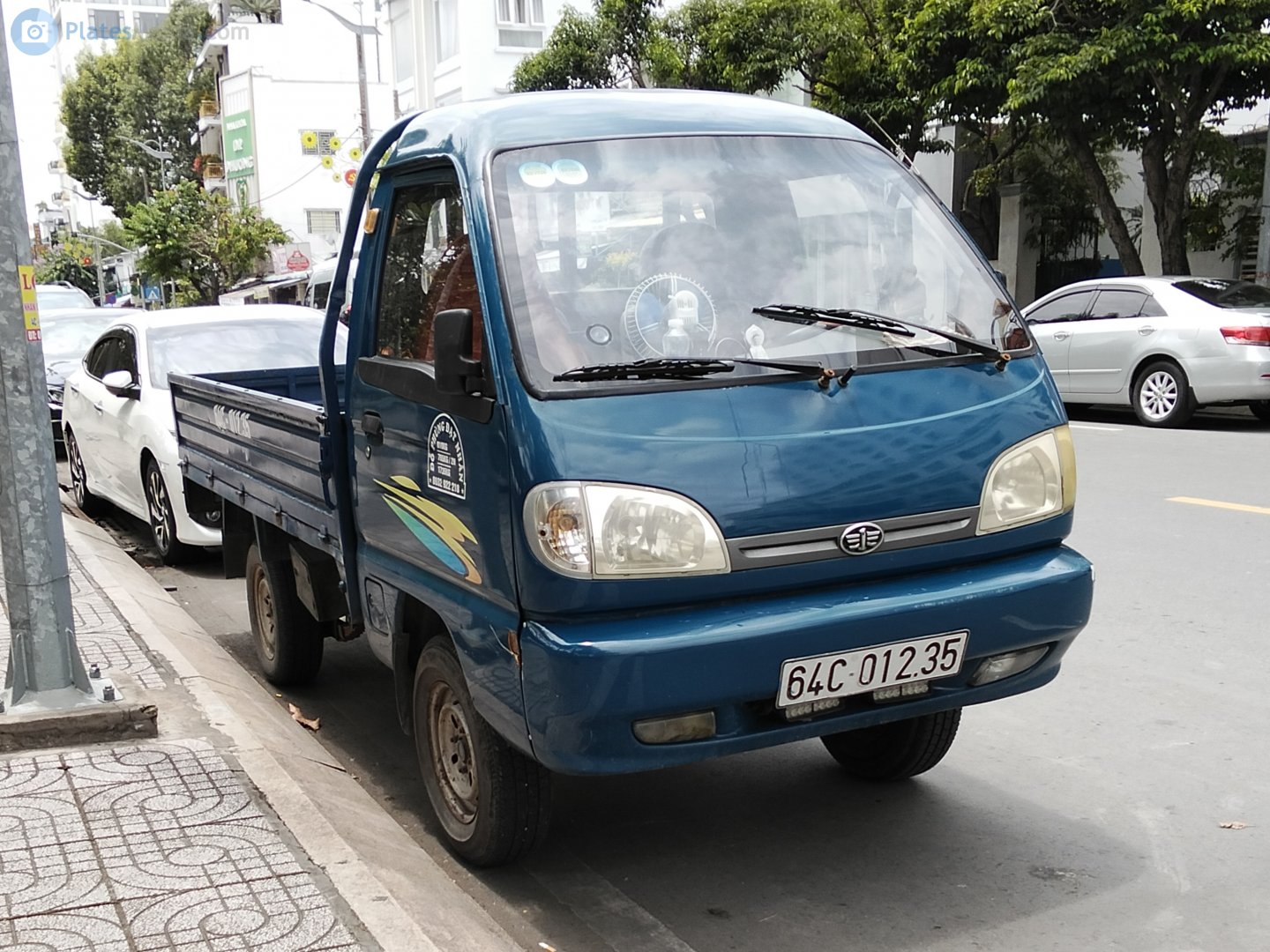 64C-012.35, FAW Jiabao T51, 2011­–