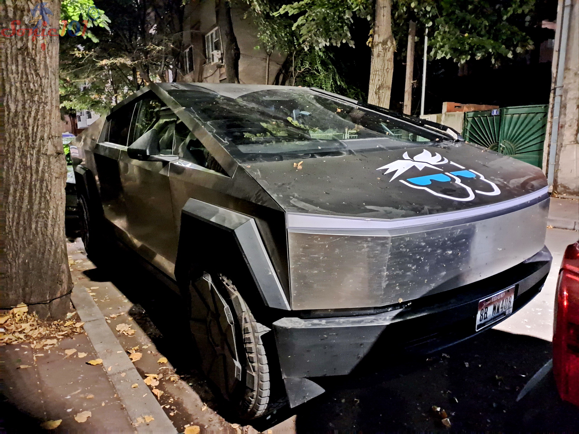 8B MW408, Tesla Cybertruck 1st gen, 2023–