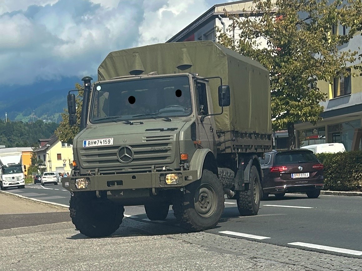 BH 74159, Mercedes-Benz Unimog 