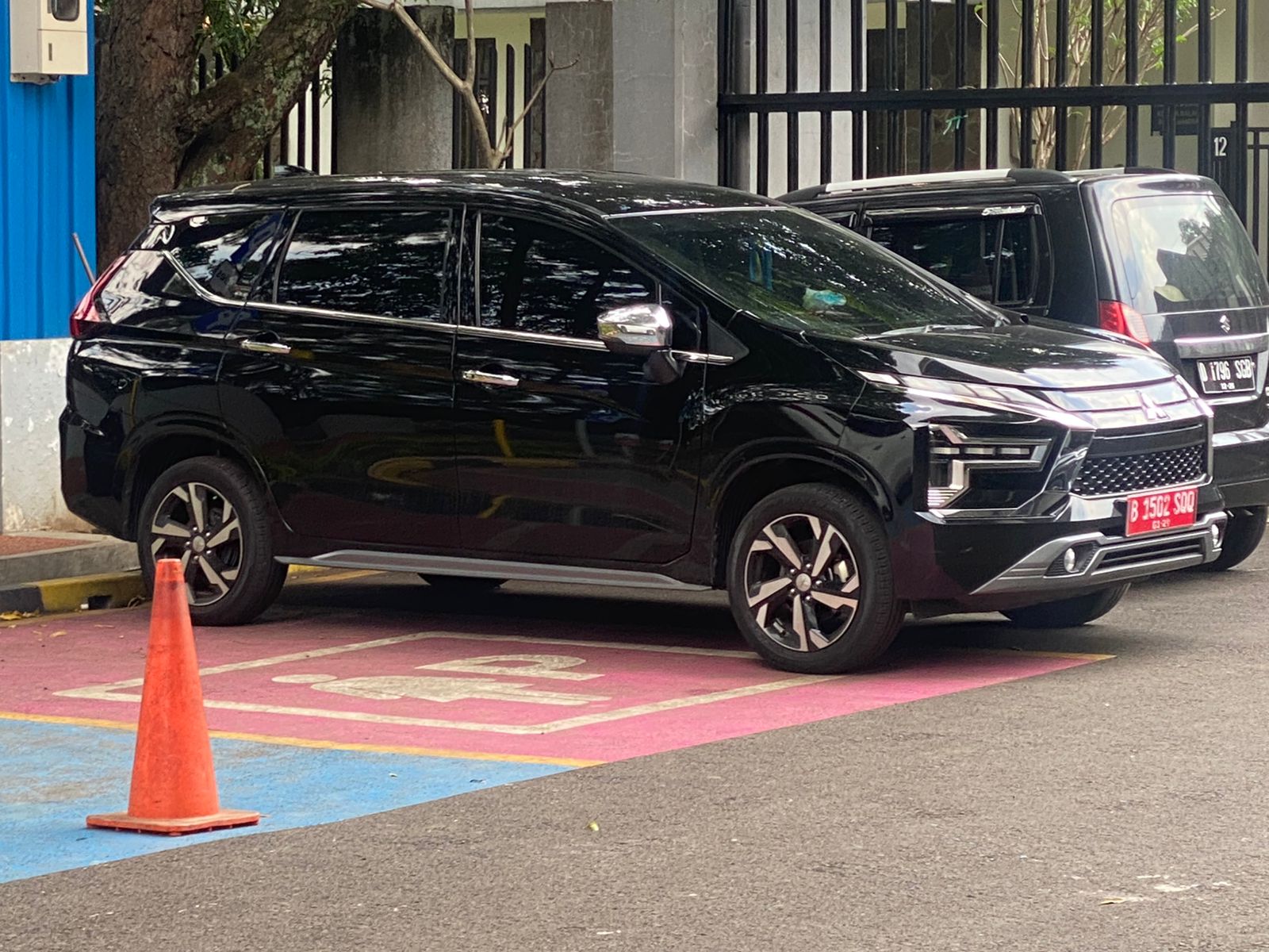 B 1502 SQQ, Mitsubishi Xpander 1st gen (NC2W), facelift, 2021–