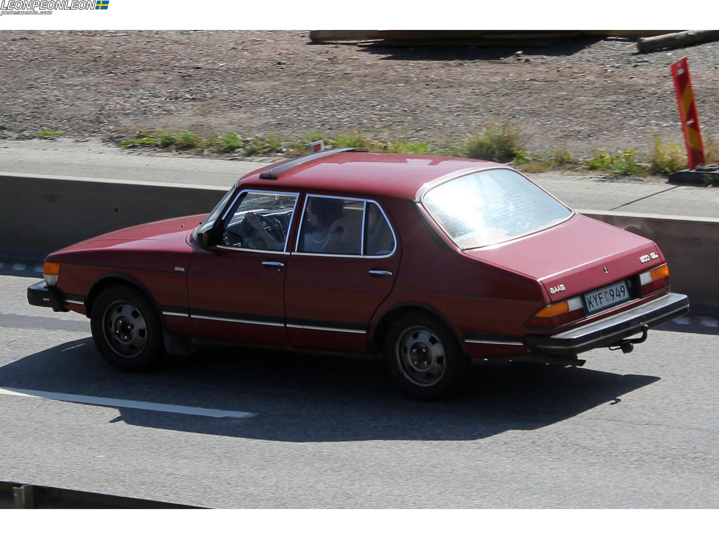 KYF 949, SAAB 900 1st gen 4-door Sedan, 1980–1993