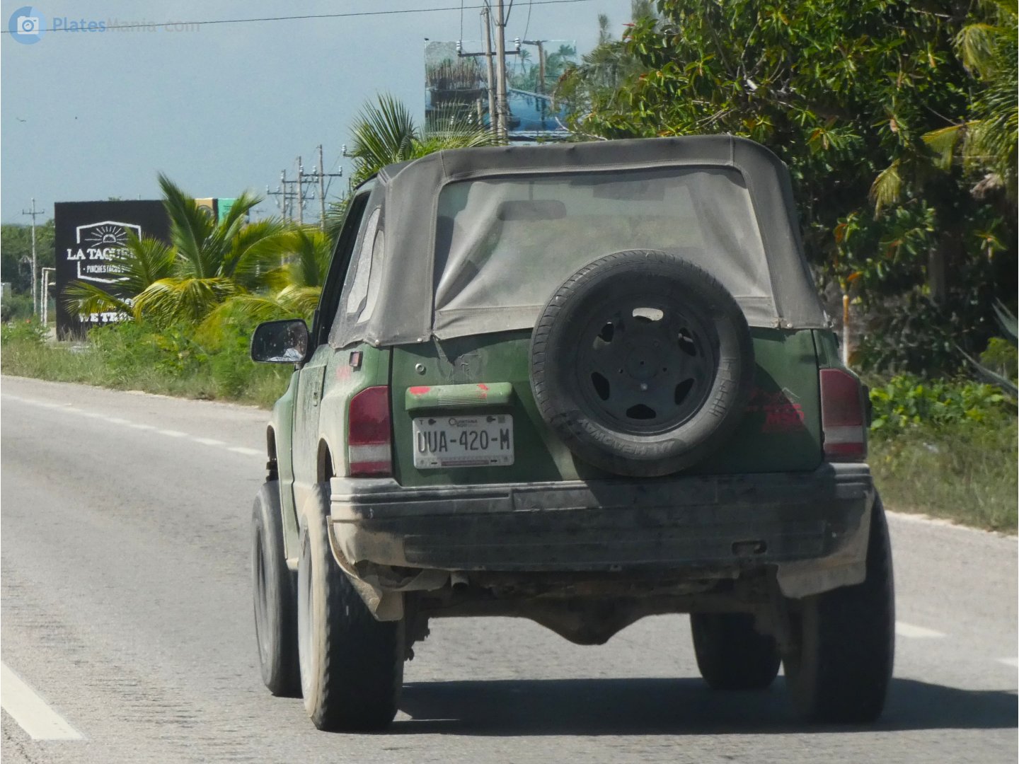 UUA-420-M, Chevrolet Tracker 1st gen 3-door SUV (ET/TA), 1990–1998