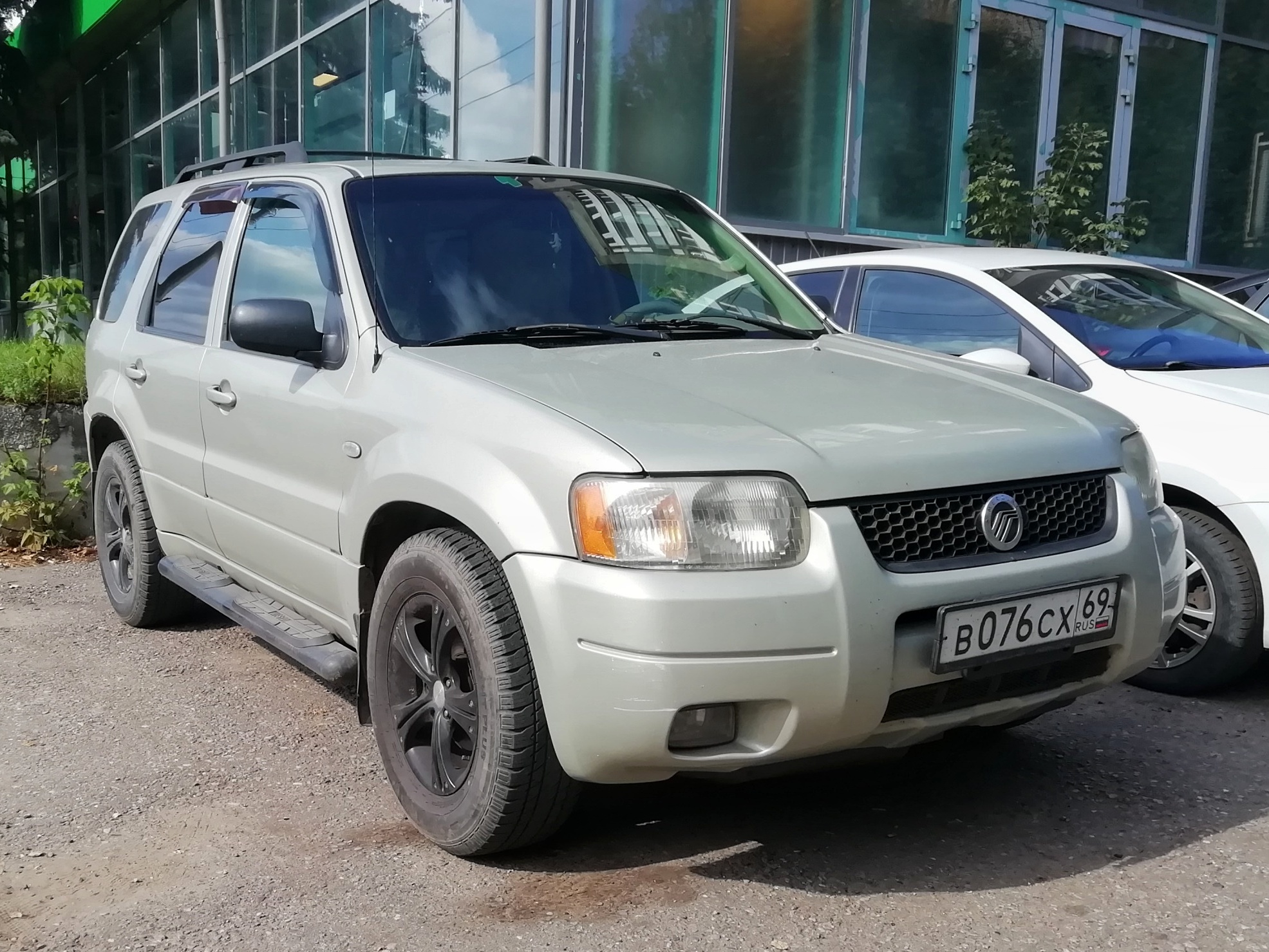 в 076 сх 69, Mercury Mariner 1st gen (CD2), 2004–2006