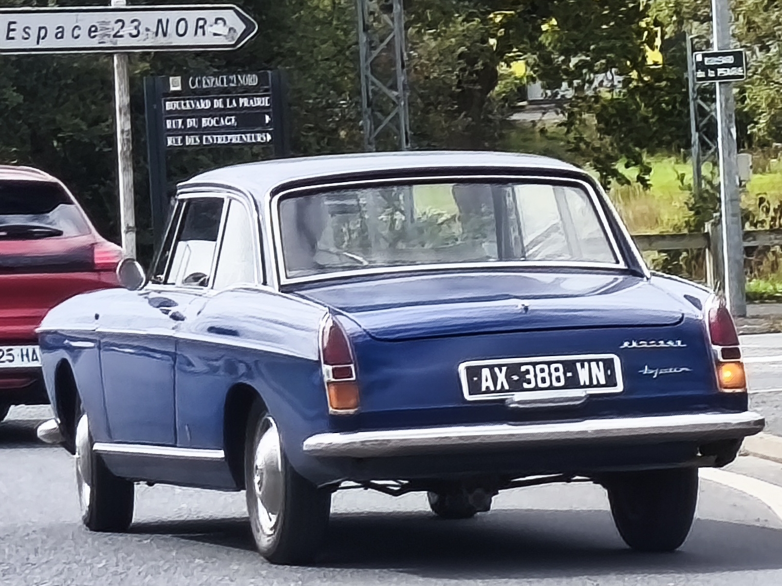 AX-388-WN, Peugeot 404 Coupé, 1963–1969