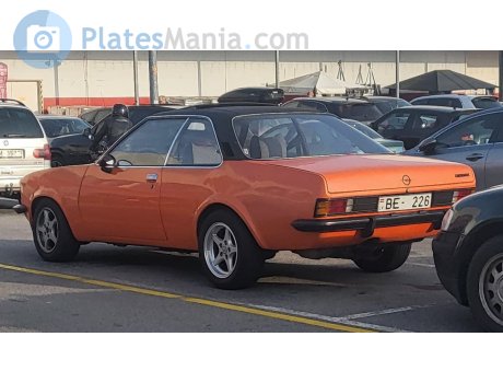 BE-226, Opel Commodore