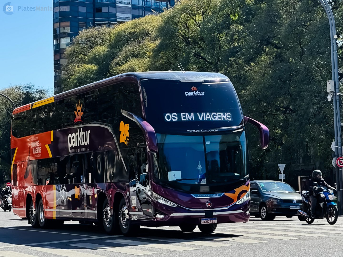 JCH2F25, Marcopolo Paradiso 