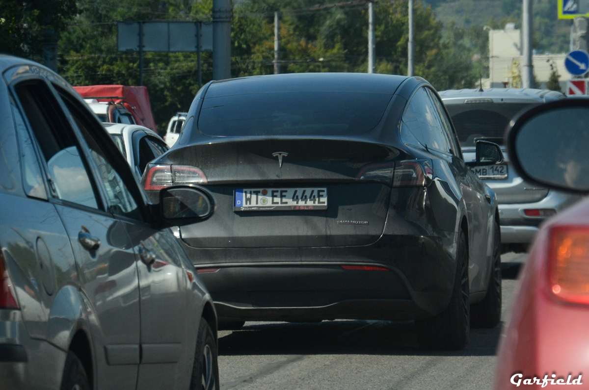 WT EE 444 E, Tesla Model Y 1st gen (5YJY), 2020–2025