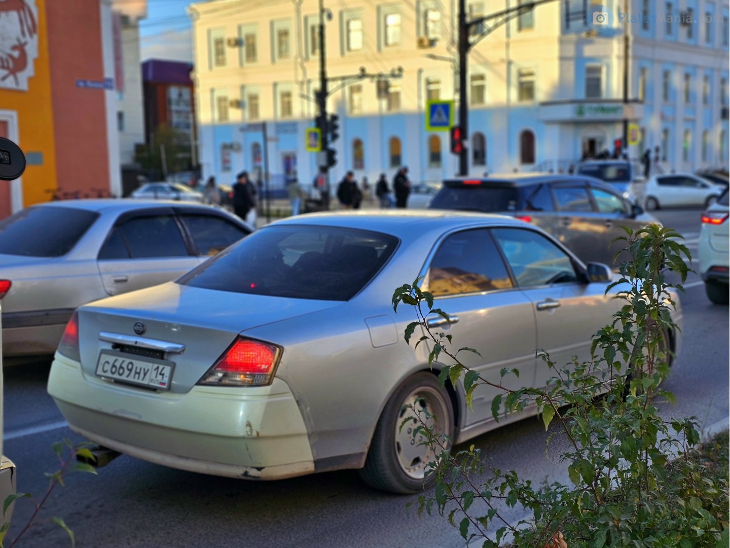 с 669 ну 14, Nissan Gloria 11th gen (Y34), 1999–2004