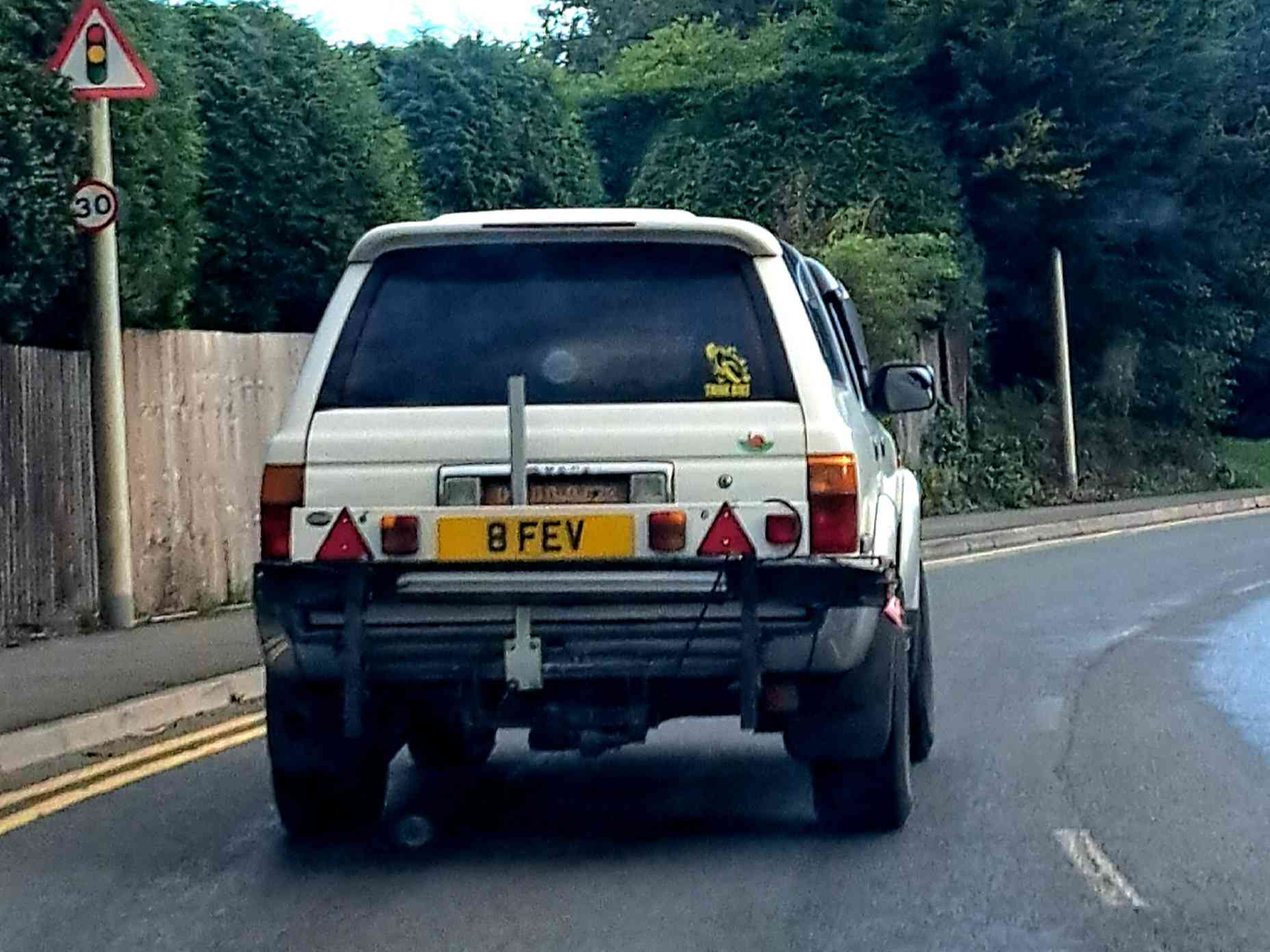 8FEV, Toyota Hilux Surf 2nd gen (N130), 1989–1995