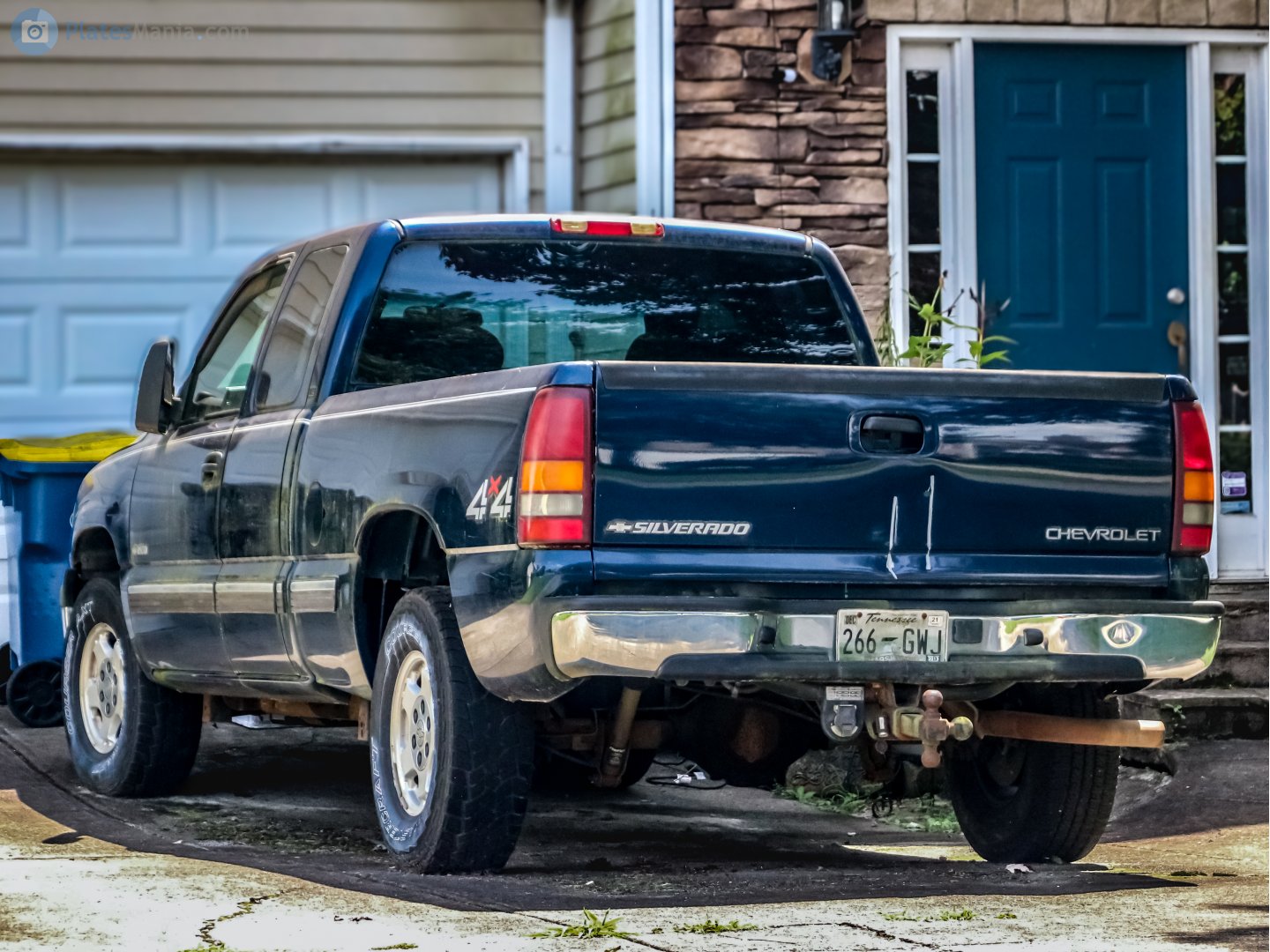 266-GWJ, Chevrolet Silverado 1st gen 2500HD/3500HD (GMT800), 1998–2002