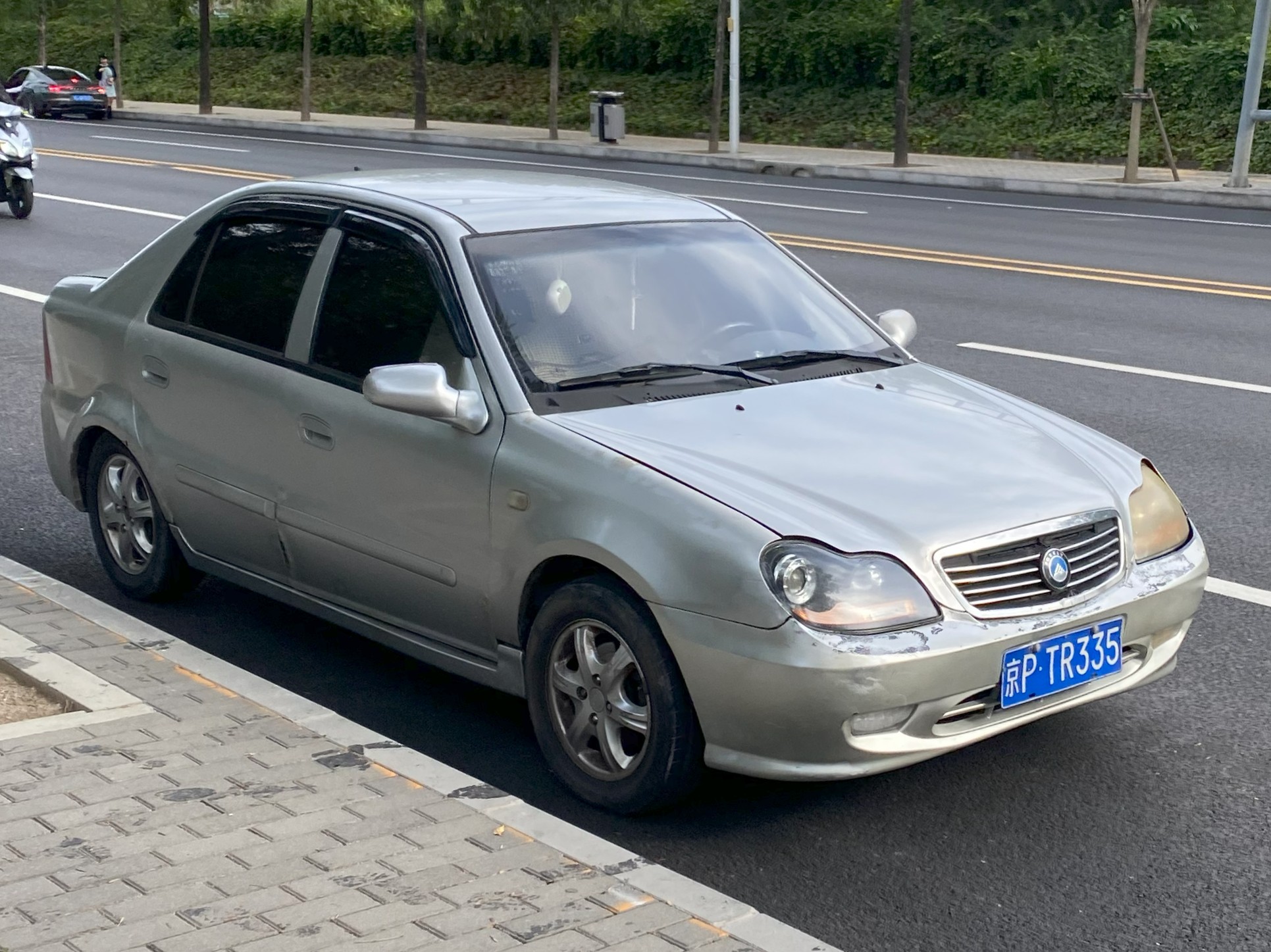 京P·TR335, Geely Ziyoujian 1st gen, 2005–2011
