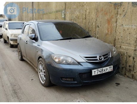 т748кр19, Mazda Axela