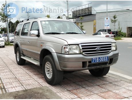 71B-0693, Ford Everest