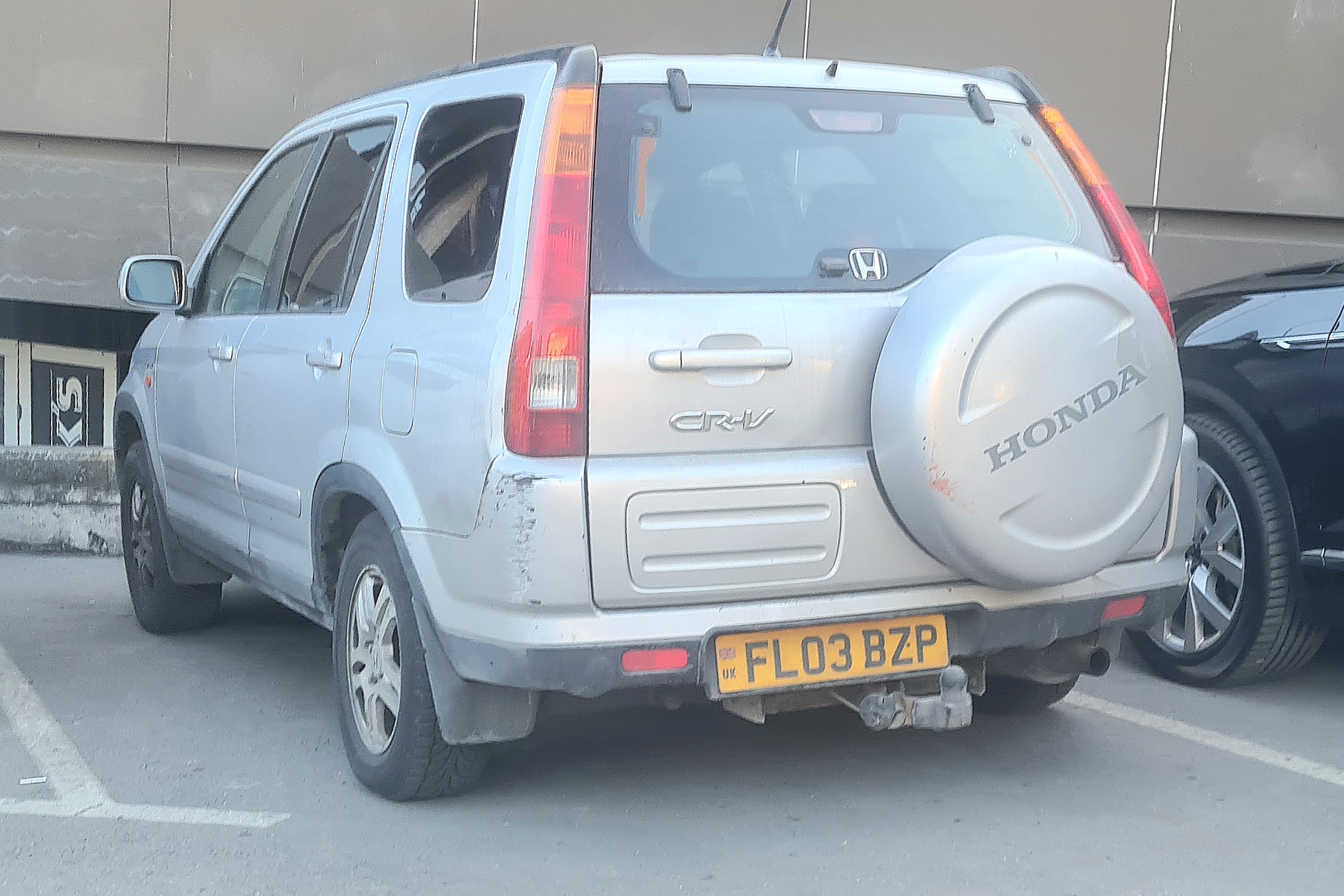 FL03BZP, Honda CR-V 2nd gen (RD), 2001–2006