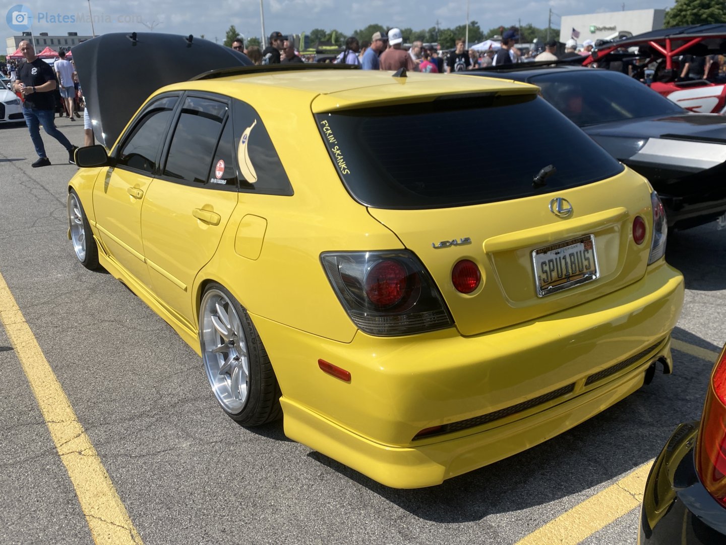 SPU1BUS, Lexus IS 1st gen SportCross Wagon (XE10), 2001–2005