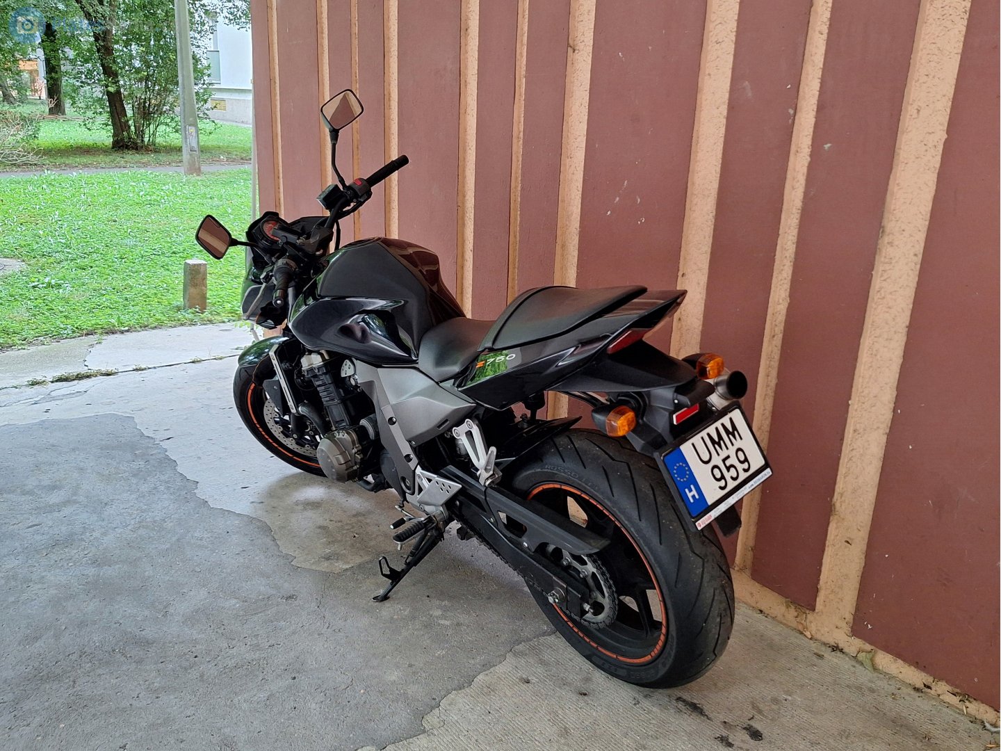 UMM-959, Kawasaki Z750 1st gen ZR750-J1, 2004–2007