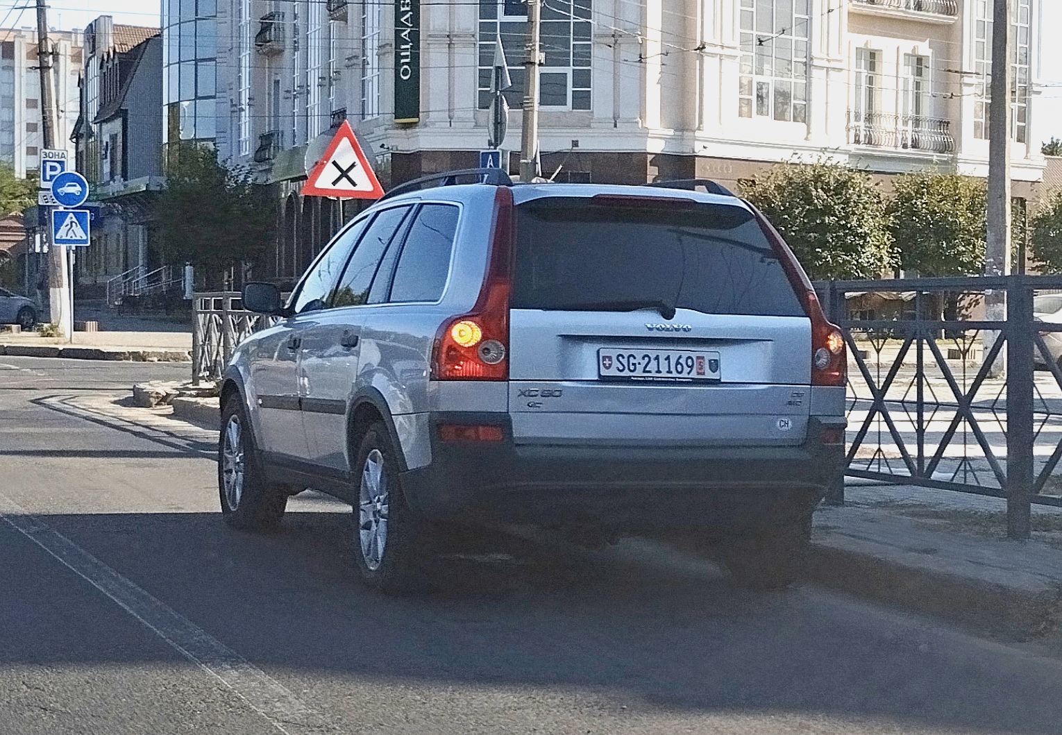 SG 21169, Volvo XC90 1st gen (275), 2002–2014