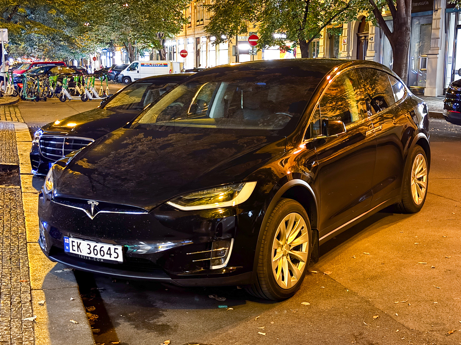 EK 36645, Tesla Model X 1st gen (5YJX), 2015–