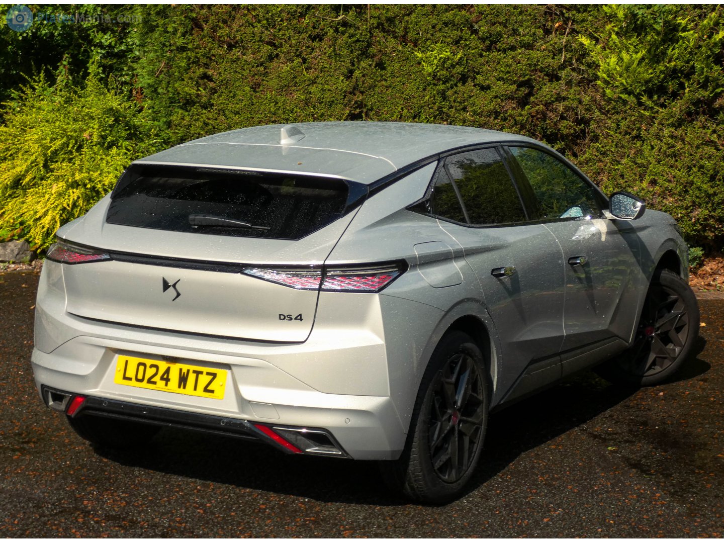 LO24WTZ, DS 4 2nd gen Hatch (B41), 2021–