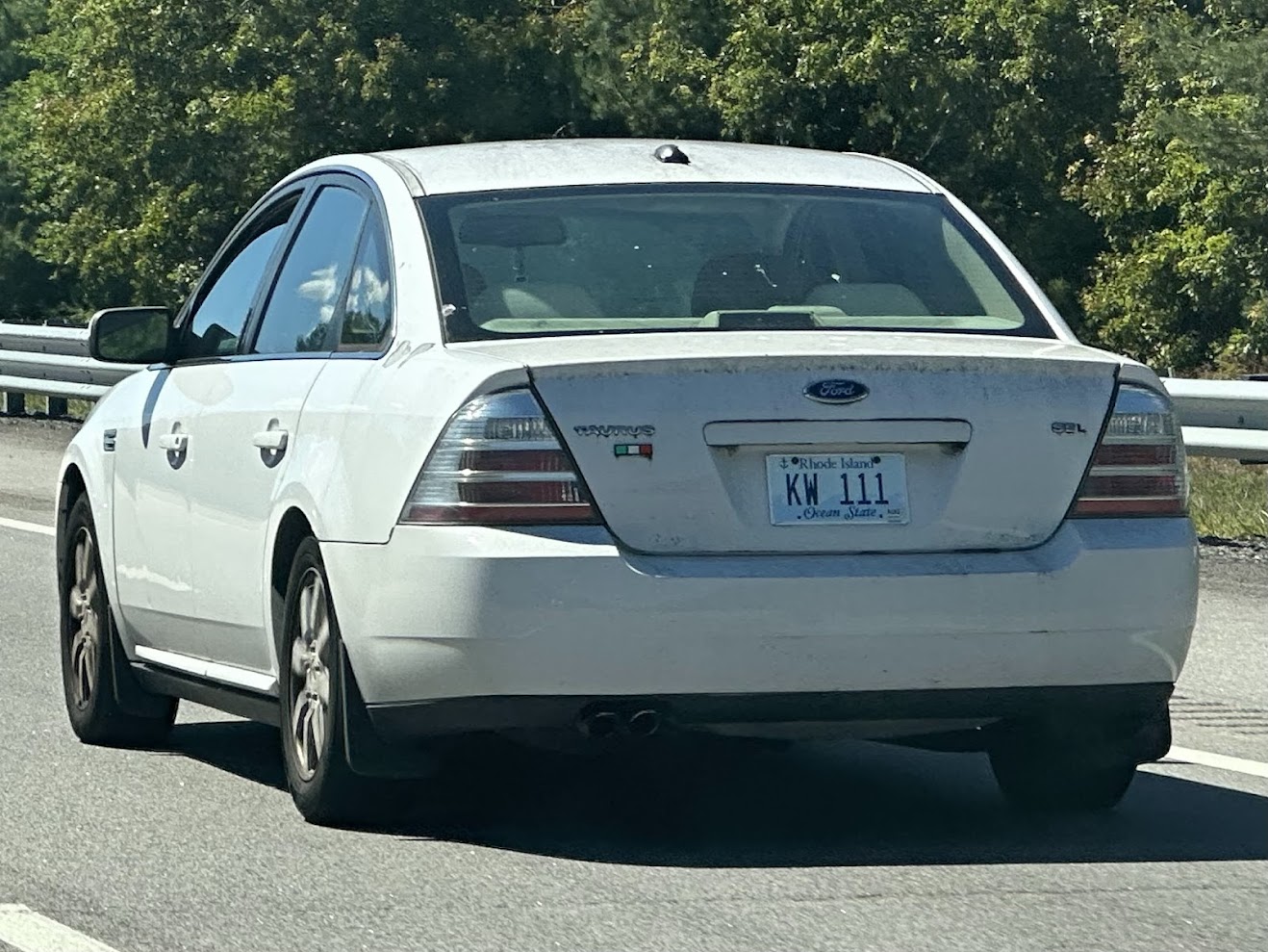KW-111, Ford Taurus 5th gen (D258), 2007–2009